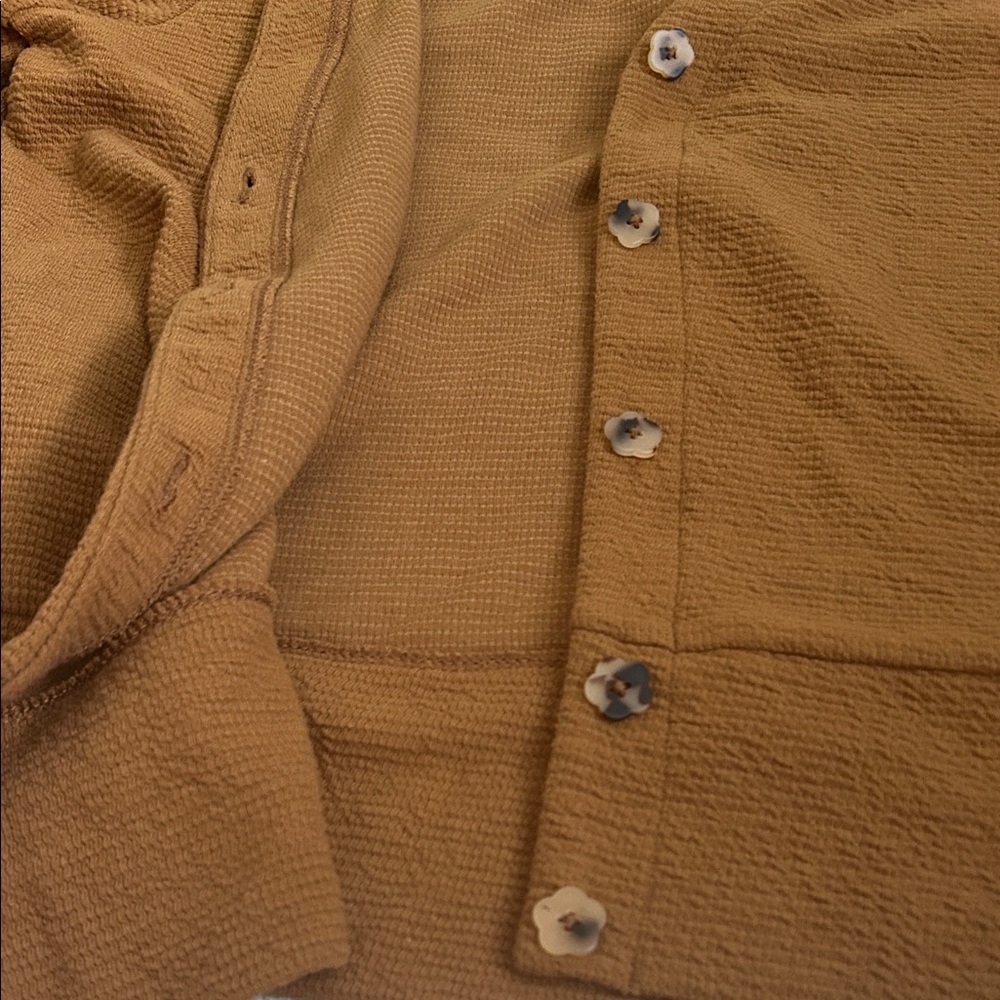 Madewell Women's Camel Brown V-Neck Button Cardigan Sweater - Picture 6 of 6
